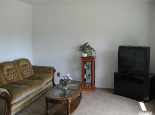 2611 Kenney Ave, Merrick, NY 11566