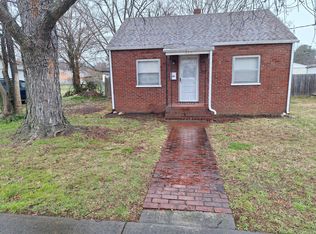 820 Tennessee St, Salem, VA 24153