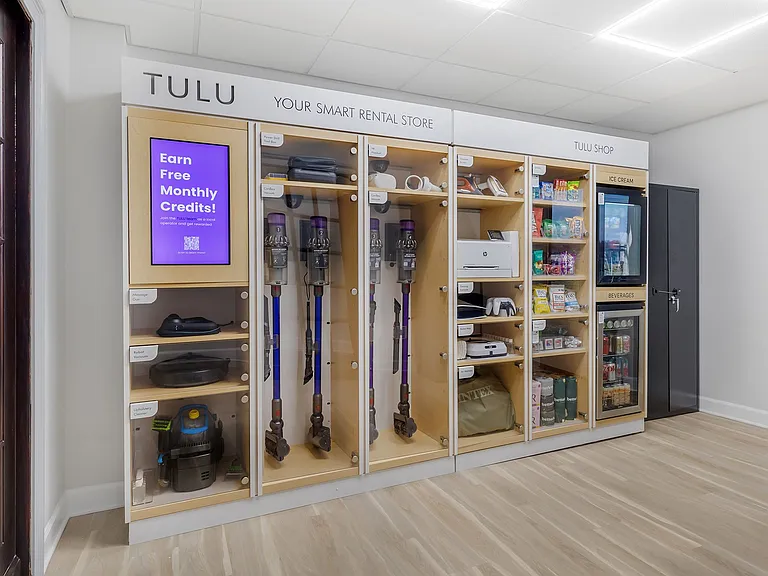 Seminary Towers — Photo 11