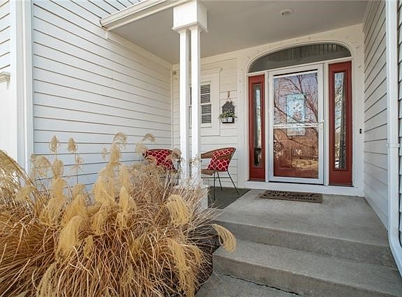 2nd image of 14412 Hadley St