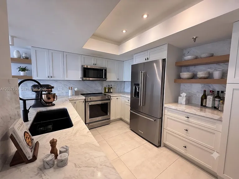 520 Brickell Key Dr #A713 — Photo 12