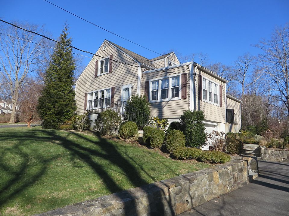 1st image of 50 Park Ln