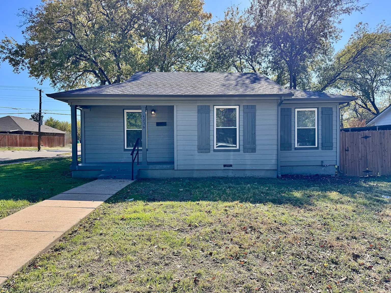 2 bed, 1400 sqft, $1,695 — Photo 1