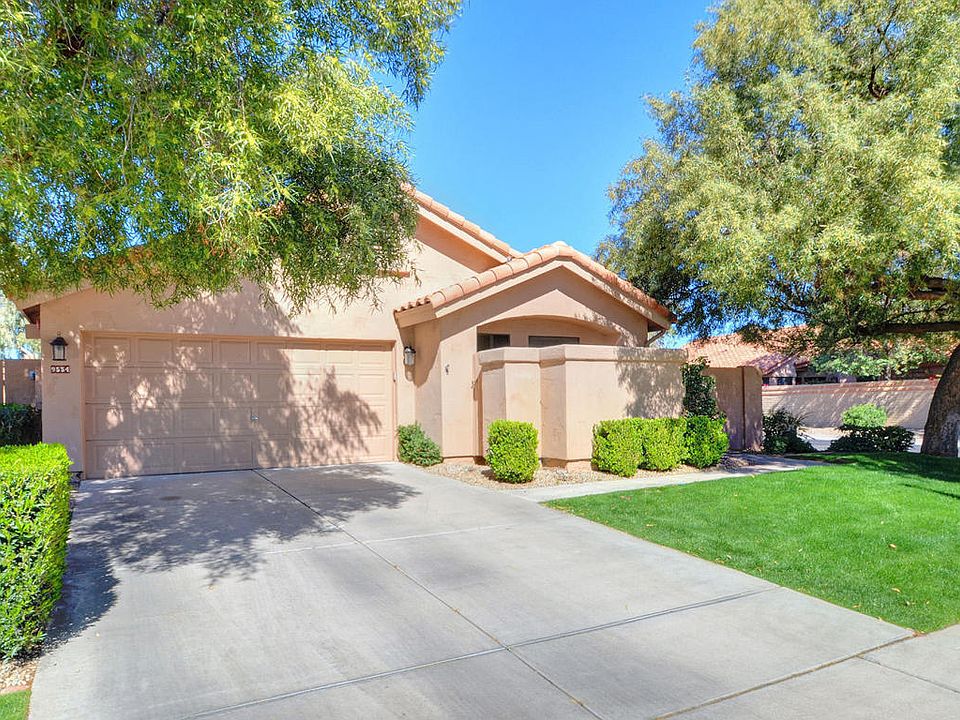 1st image of 9554 E Windrose Dr
