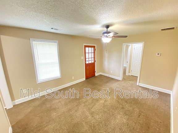 2nd image of 1853 Wynton St