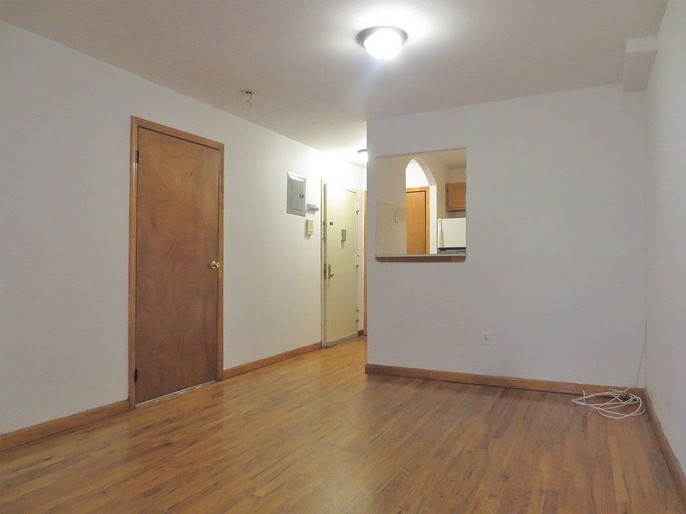 1st image of 4512 80th St APT 1
