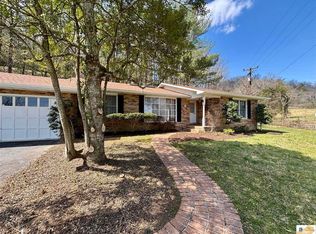 443 W Church St, Burkesville, KY 42717