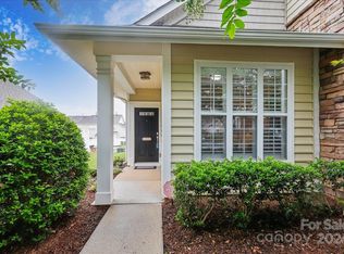 8029 Lynwood Sq, Waxhaw, NC 28173