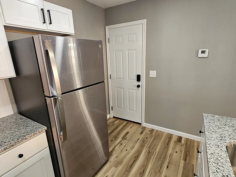 148 Park Ln #25 — Photo 11