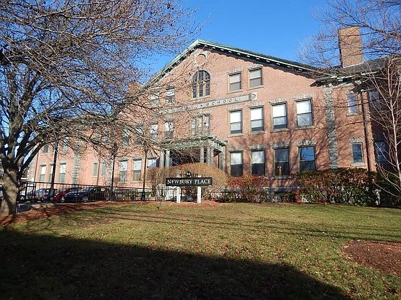 3rd image of 94 Newbury Ave APT 310