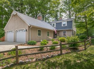 4111 Pennington Ln, Racine, WI 53403