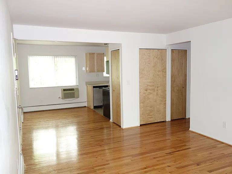 403 N Rochester Rd #7 — Photo 5