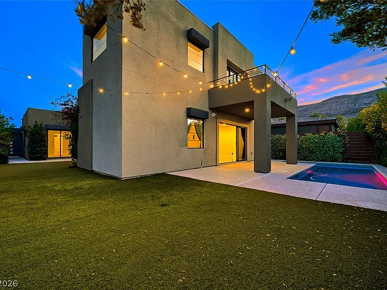 10334 Jade Gardens Dr — Photo 22