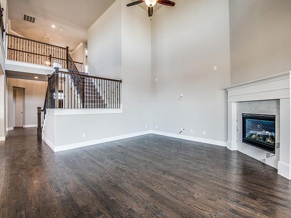 3rd image of 16253 Moss Haven Ln
