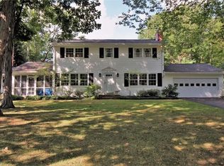 6316 Elmcrest Dr, Hudson, OH 44236