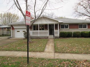 5362 Meadowood Dr, Indianapolis, IN