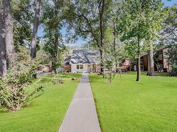 3rd image of 2207 Hidden Creek Drive