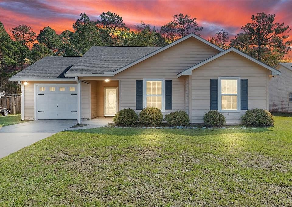 1st image of 104 Lake Wisteria Dr