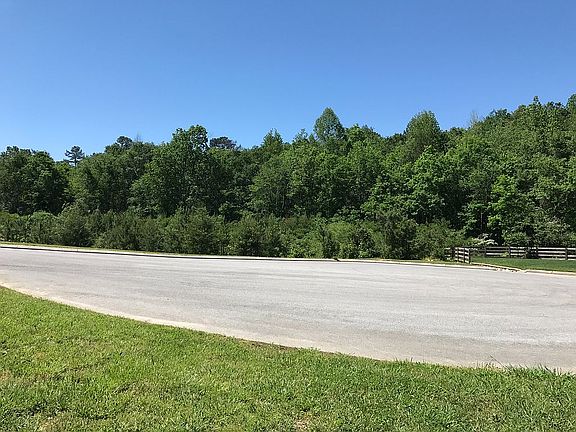 5th image of 1113 Abby Ln