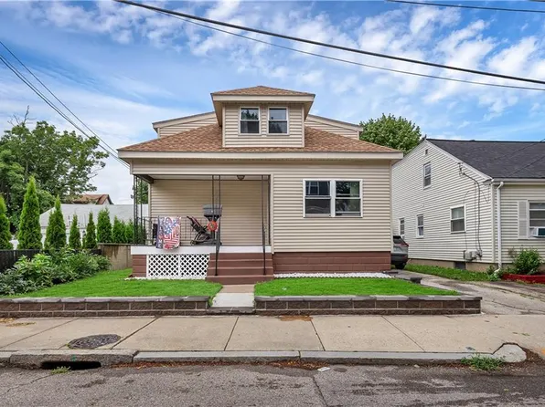 19 Westcott Ave, Providence, RI 02909