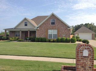 430 Monterey Pl, Farmington, AR 72730
