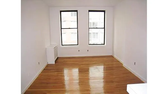 Rented by Fenwick Keats Real Estate | media 2