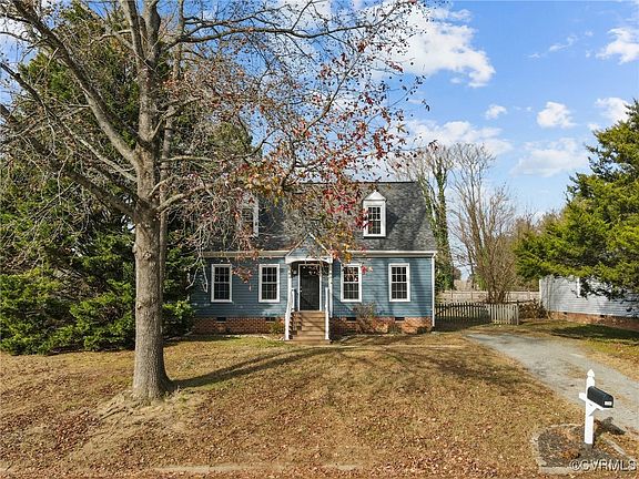 3rd image of 7086 Foxlair Dr