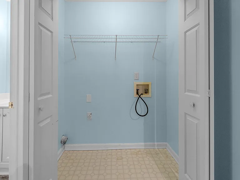 9220 Kimmel Ln — Photo 30