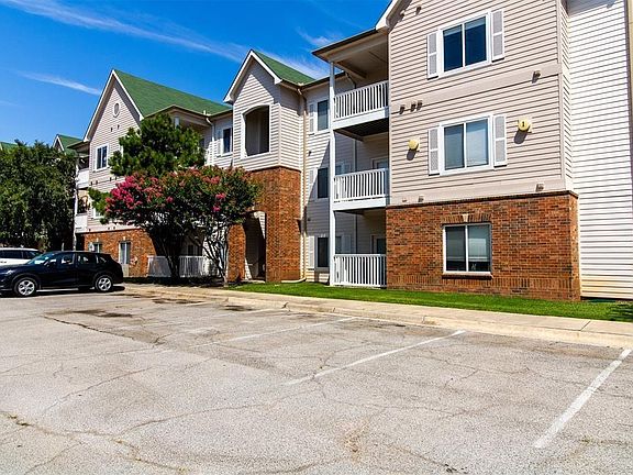 2nd image of 2200 Classen Blvd APT 1138