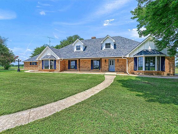4th image of 1101 Brooks Ln