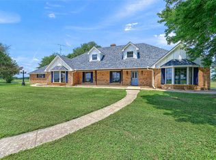 1101 Brooks Ln, Sadler, TX 76264