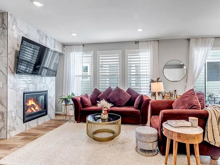 2428 Yukon Dr — Photo 3