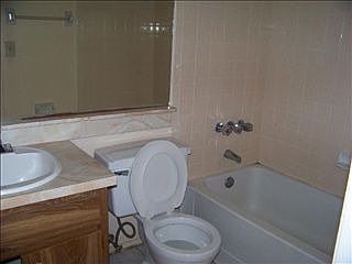 2nd image of 1350 Lotus St SE