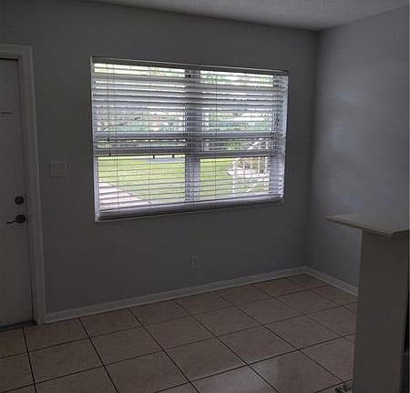 2nd image of 5186 NE 6th Ave APT 708