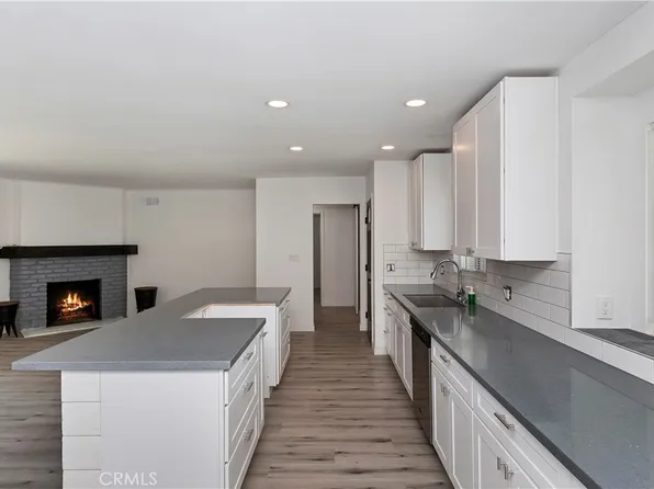 7912 Teesdale Ave, North Hollywood, CA 91605