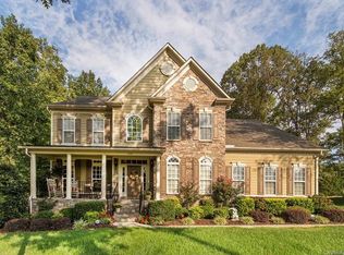 1728 Kings Manor Ct, Matthews, NC 28105