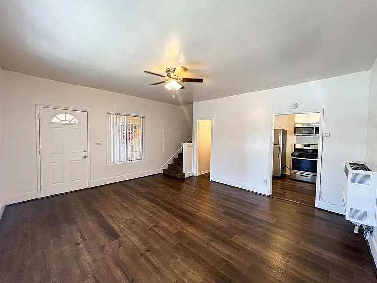 936 Olive Ave — Photo 4