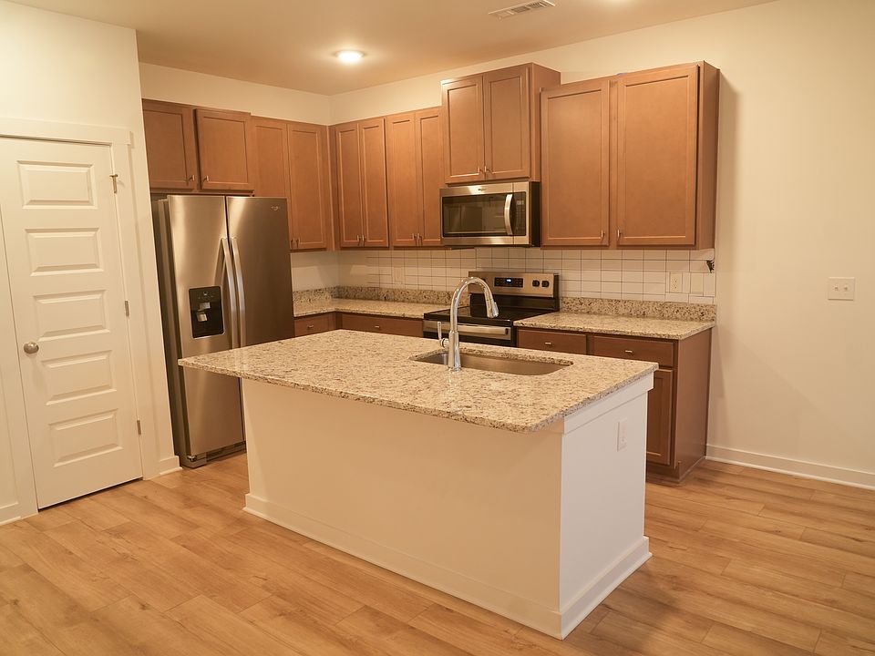 1st image of 7506 Discovery Point Dr #7506