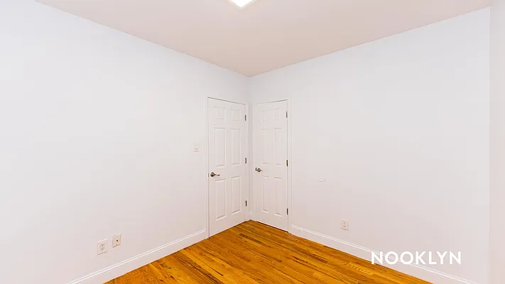 Rented by Nooklyn NYC LLC | media 19