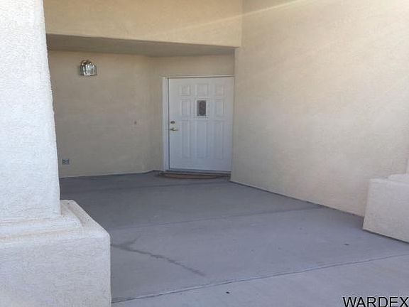 2nd image of 1958 E Desert Greens Ln