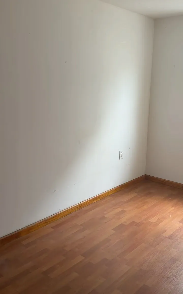 2 bed, 650 sqft, $1,200 — Photo 1