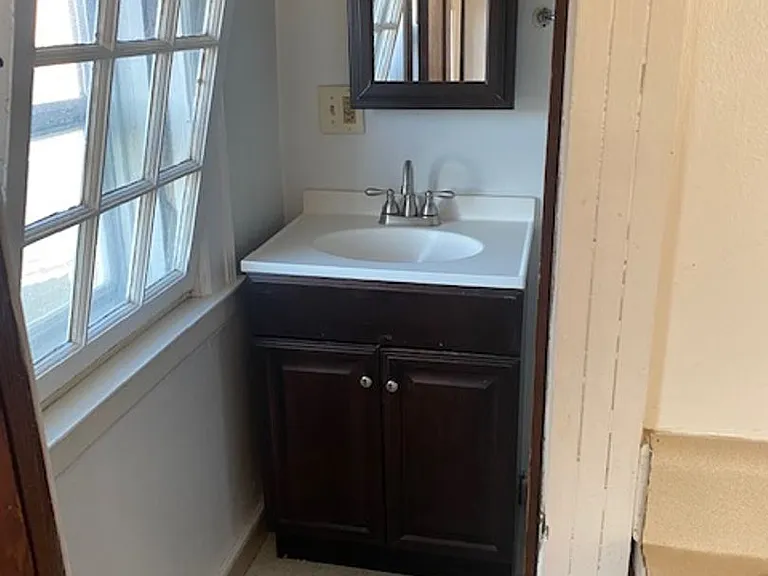 205 Comstock Avenue — Photo 9
