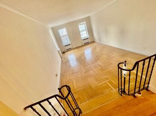 42 Clinton Pl #6A, New Rochelle, NY 10801