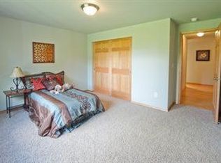 731 W Hurley Waldrip Rd, Shelton, WA 98584