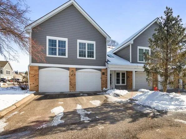 6157 Chasewood Pkwy APT 201, Minnetonka, MN 55343