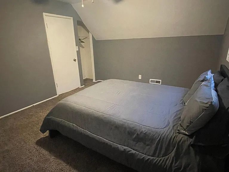 4730 Melody Ln — Photo 10