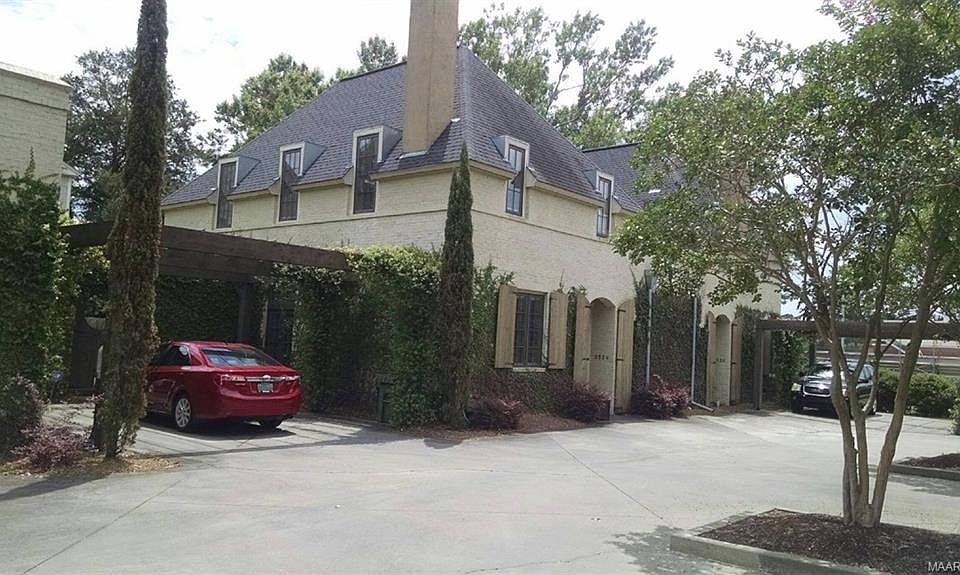 2nd image of 2534 Agnew St