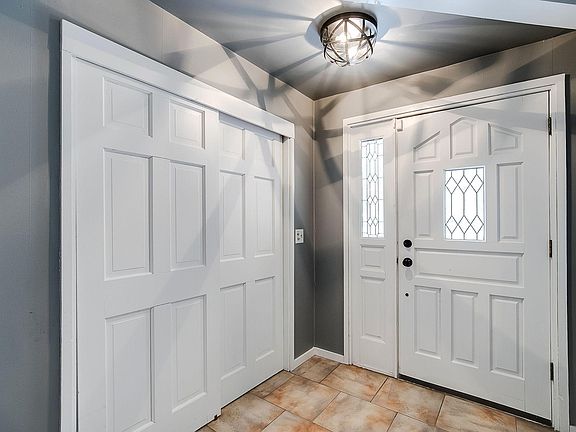3rd image of 2730 Orchard Ln