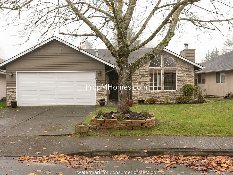 1st image of 22340 SW Nottingham Ct