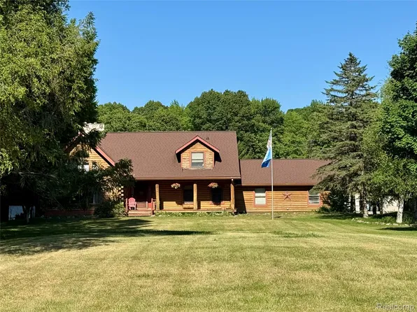 16501 Hannan Rd, Romulus, MI 48174